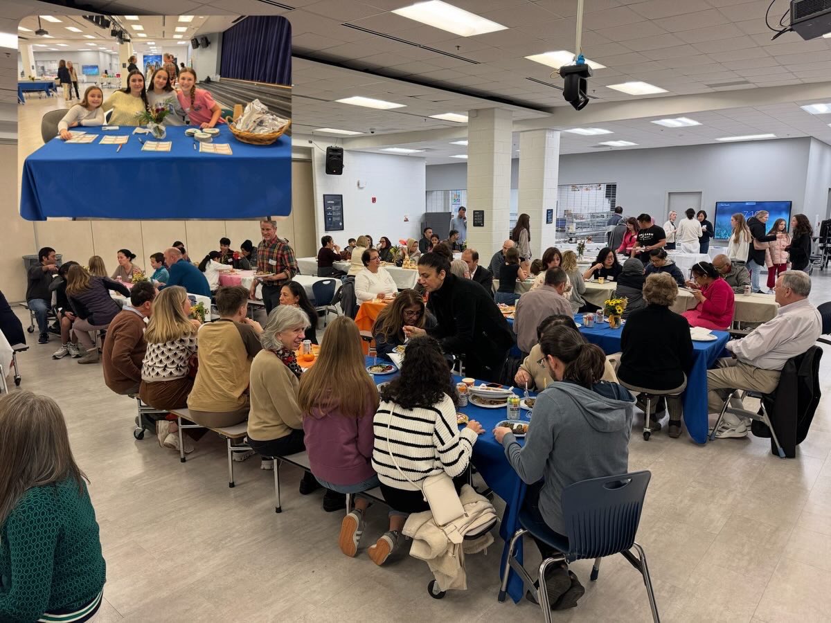People enjoying a Thanksgiving meal